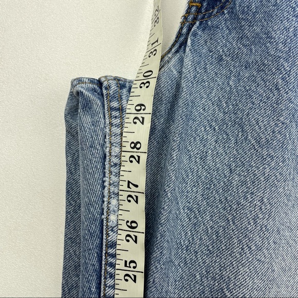 Vintage Levi’s 540 High Waist wedgie fit Jeans - Picture 5 of 6